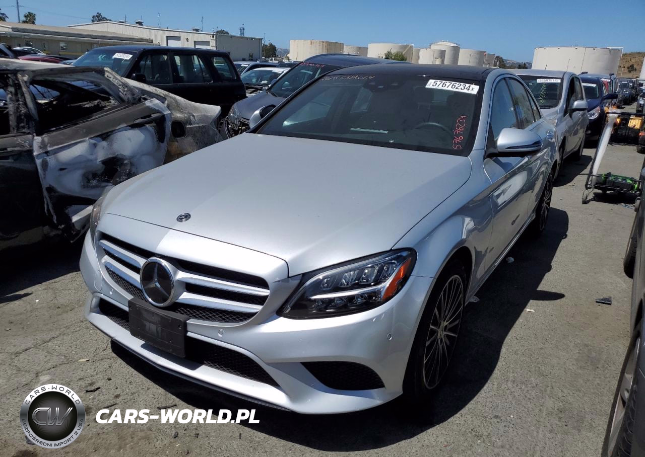 2020 Mercedes-Benz C 300