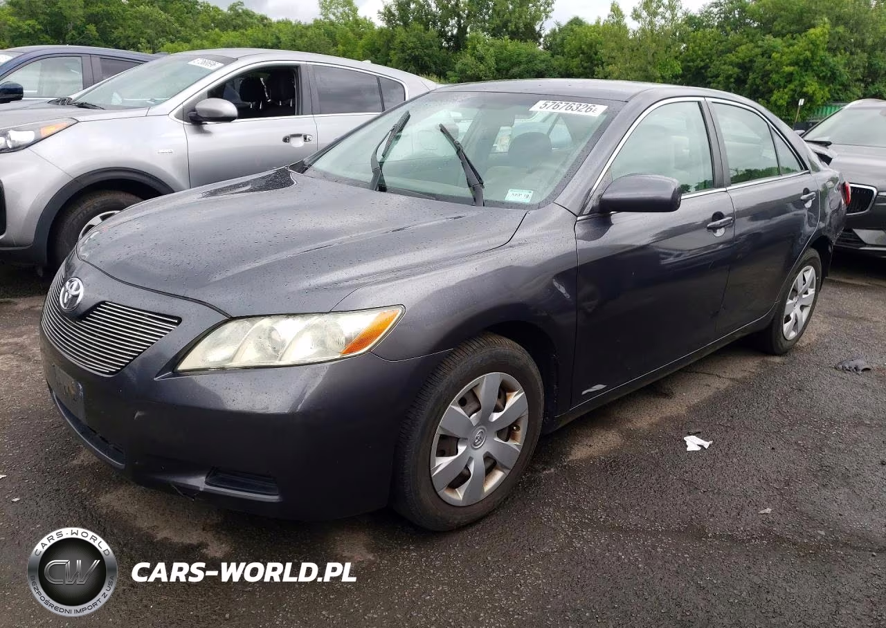 2007 Toyota Camry Le – zdjęcie 1 z 13