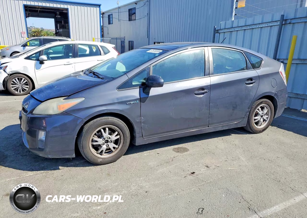 2010 Toyota Prius Iii