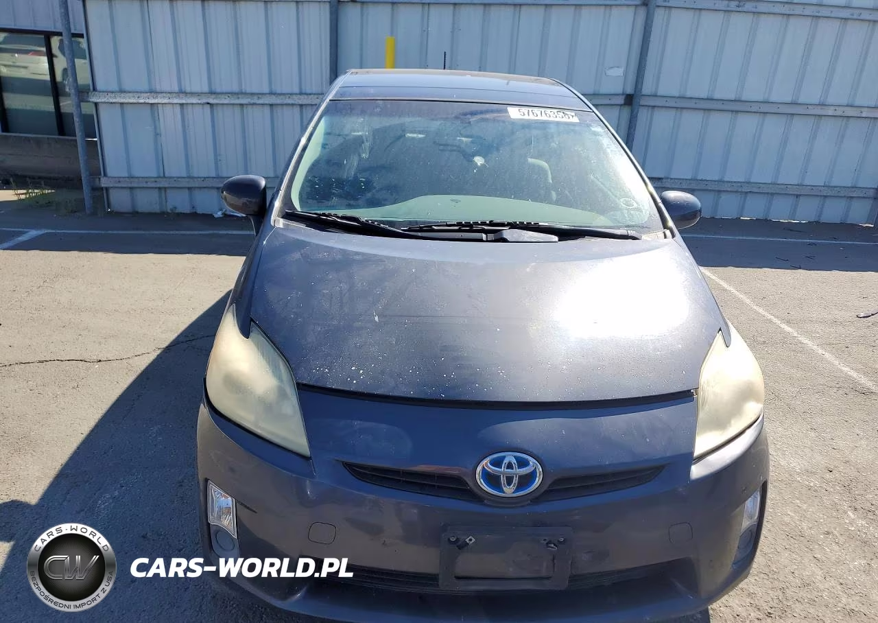2010 Toyota Prius Iii VIN:JTDKN3DU2A1000747 - 5