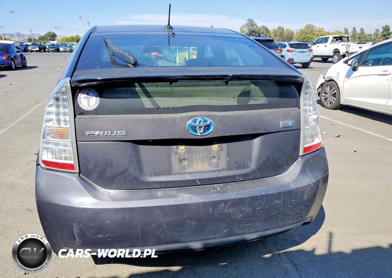2010 Toyota Prius Iii VIN:JTDKN3DU2A1000747 - 6
