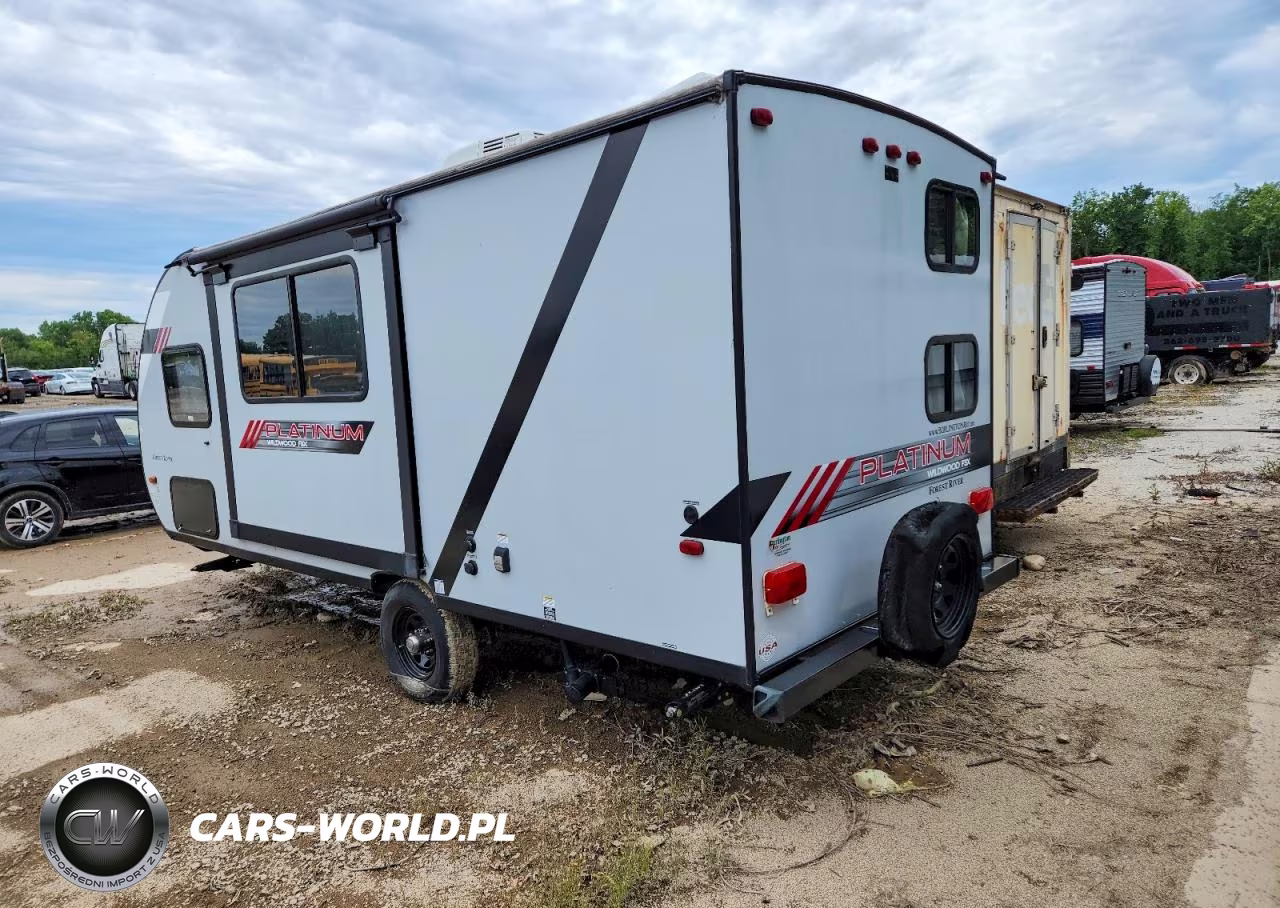 2021 Forest River Platinum Camper VIN:5ZT2WDGCXMG201673 - 3