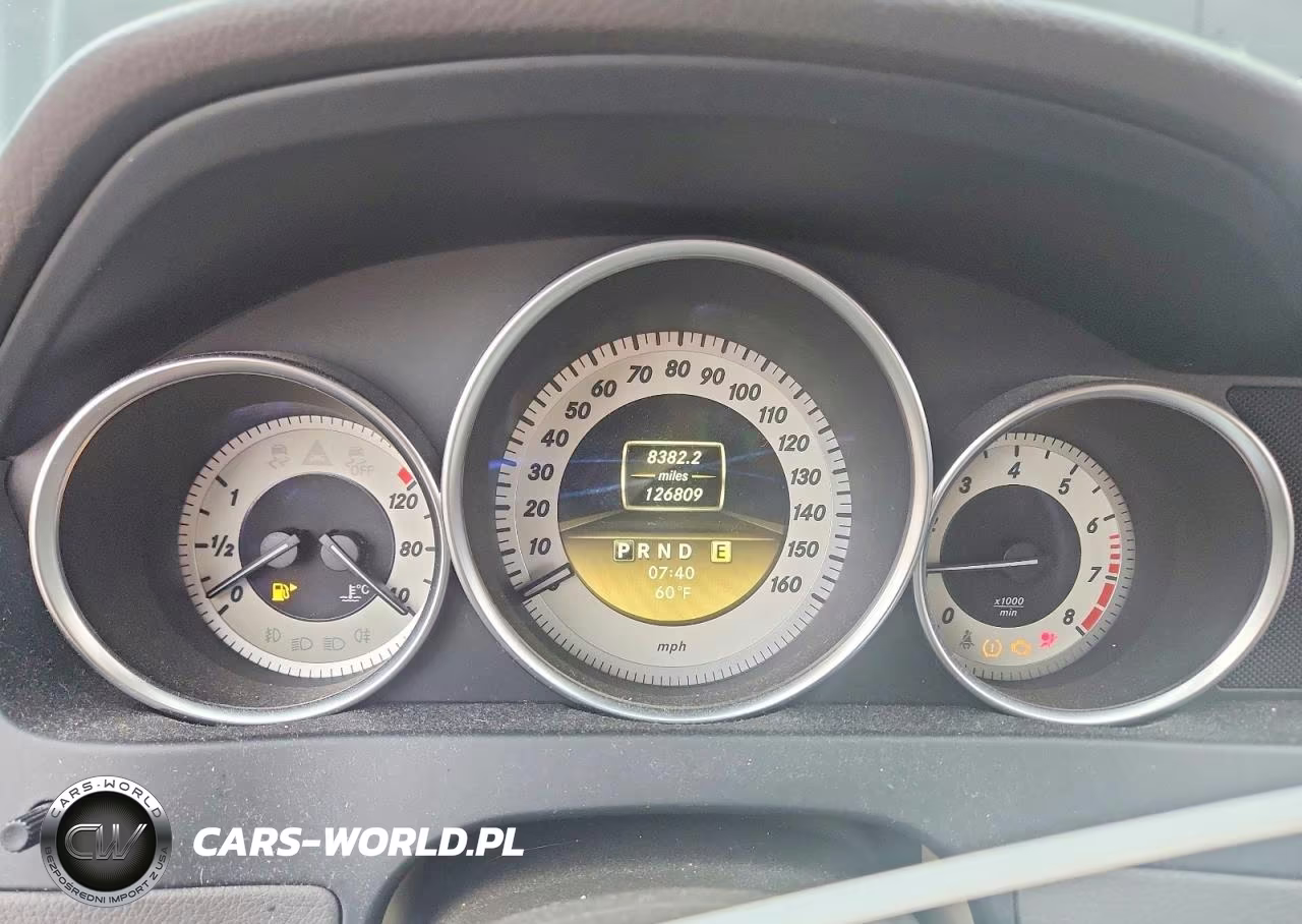 2012 Mercedes-Benz C VIN:WDDGF8BB4CR229927 - 9