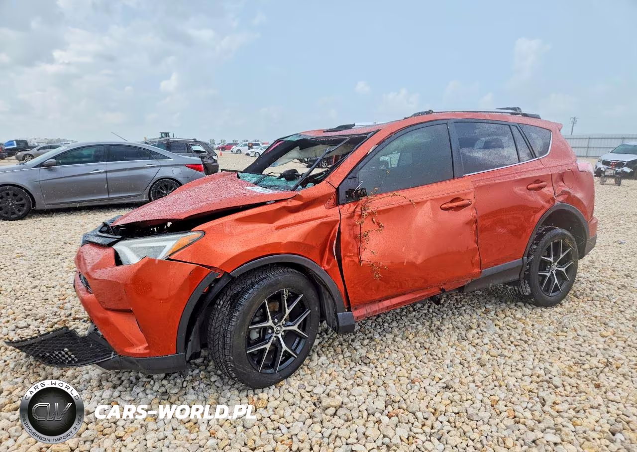 2016 Toyota Rav4 Se – zdjęcie 1 z 12