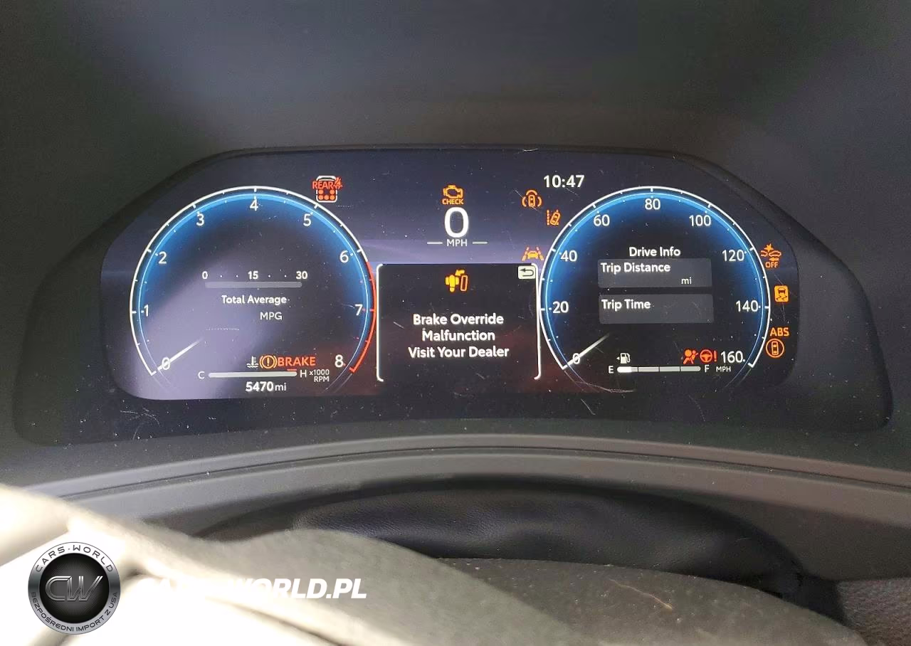 2026 Toyota Grand Highlander Le VIN:5TDAAAA59TS036188 - 9
