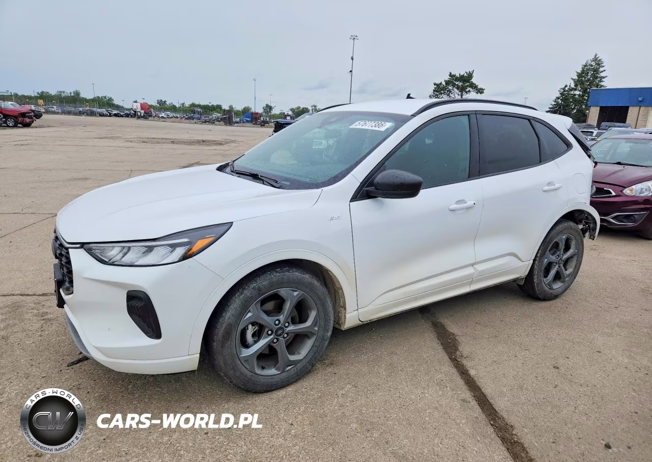 2023 Ford Escape St Line – zdjęcie 1 z 13