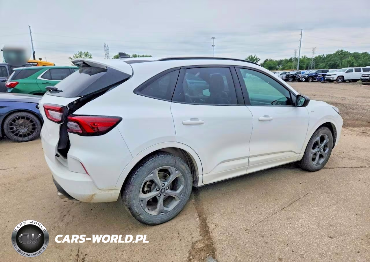2023 Ford Escape St Line VIN:1FMCU0MN8PUA79570 - 3