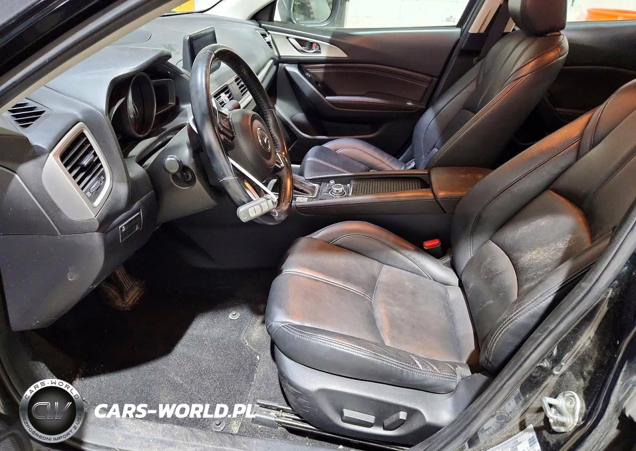 2018 Mazda 3 Touring VIN:3MZBN1V35JM162561 - 7