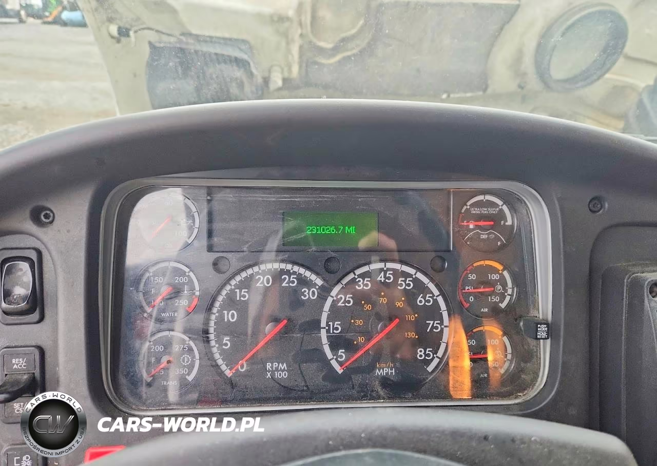 2019 Freightliner M2 106 Medium Duty VIN:1FVACXD27KHKT5682 - 9