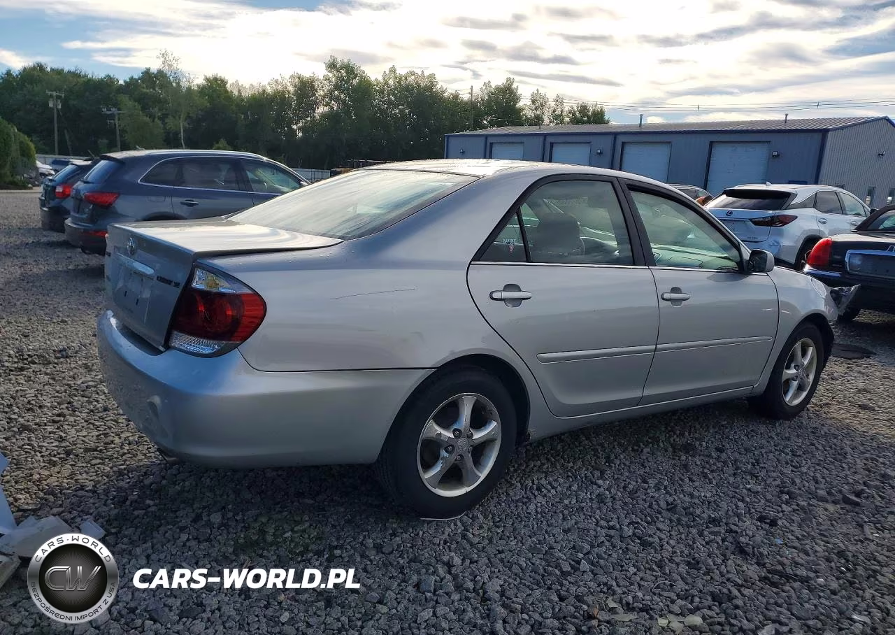 2005 Toyota Camry Se VIN:4T1BE32K15U092242 - 3
