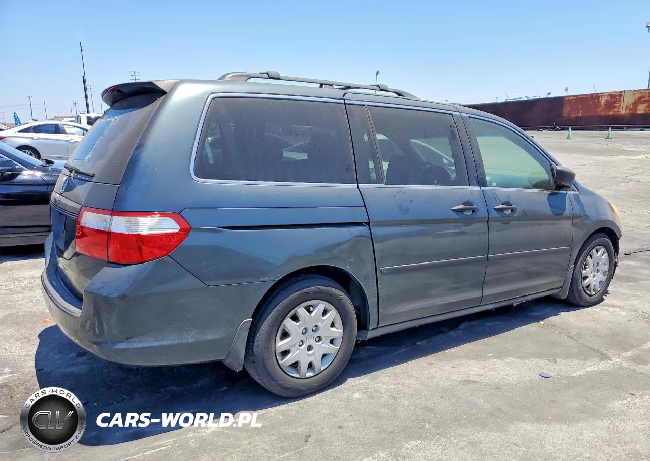 2006 Honda Odyssey Lx VIN:5FNRL38276B072880 - 3