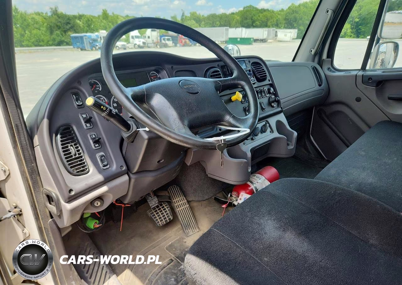 2018 Freightliner Business Class M2 Flatbed Truck VIN:3ALHCYFE6JDJY6412 - 5