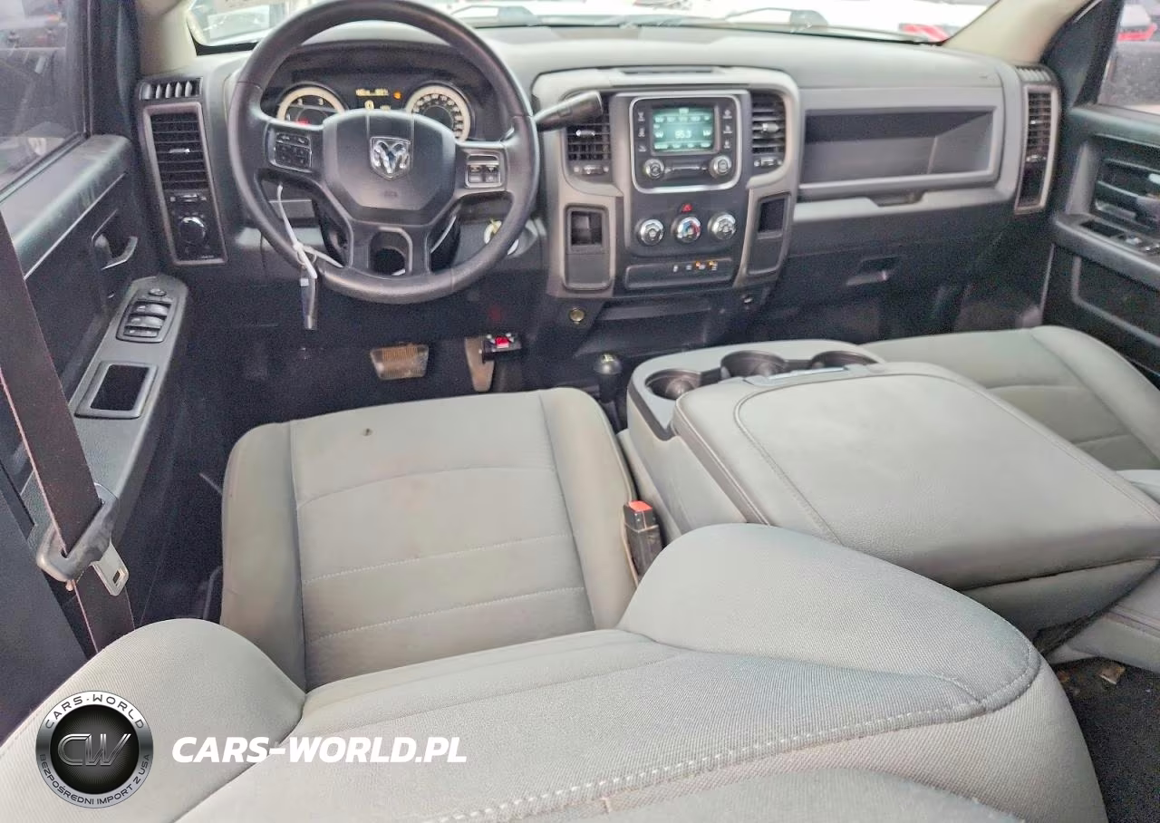 2018 Ram 2500 St VIN:3C6UR5CL6JG153996 - 8