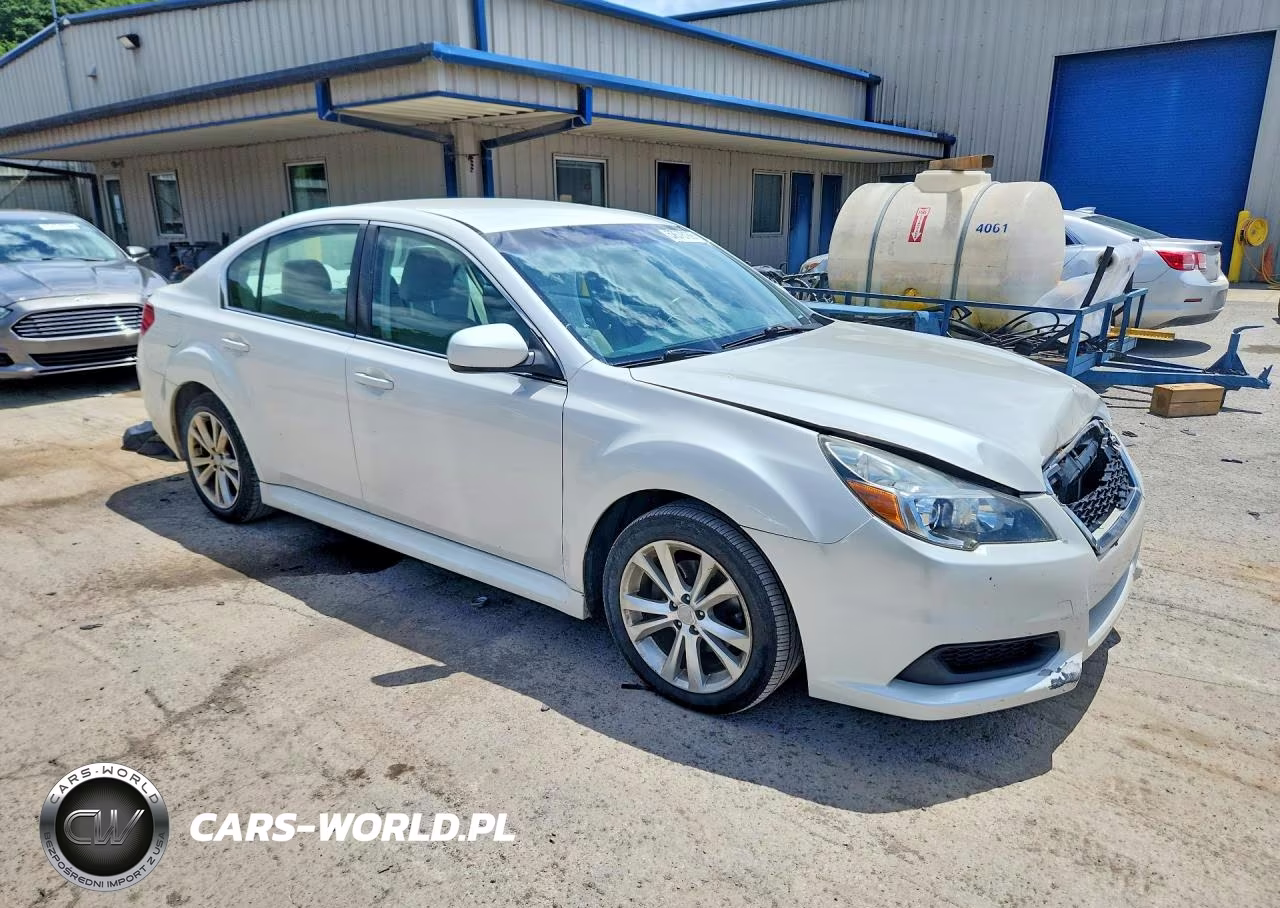 2013 Subaru Legacy 2.5I Premium VIN:4S3BMBC65D3041589 - 4