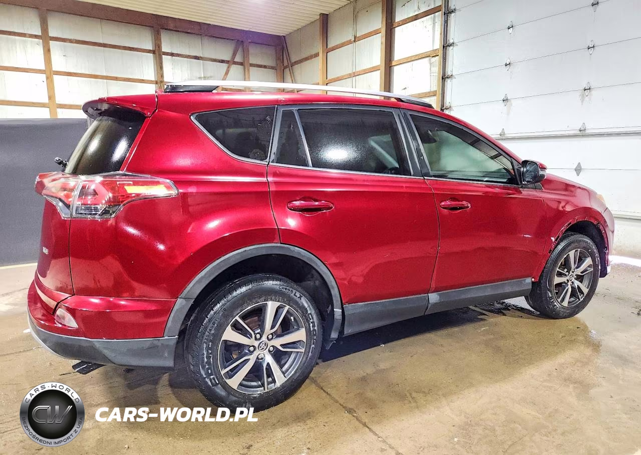 2018 Toyota Rav4 Xle VIN:2T3WFREV2JW474918 - 3