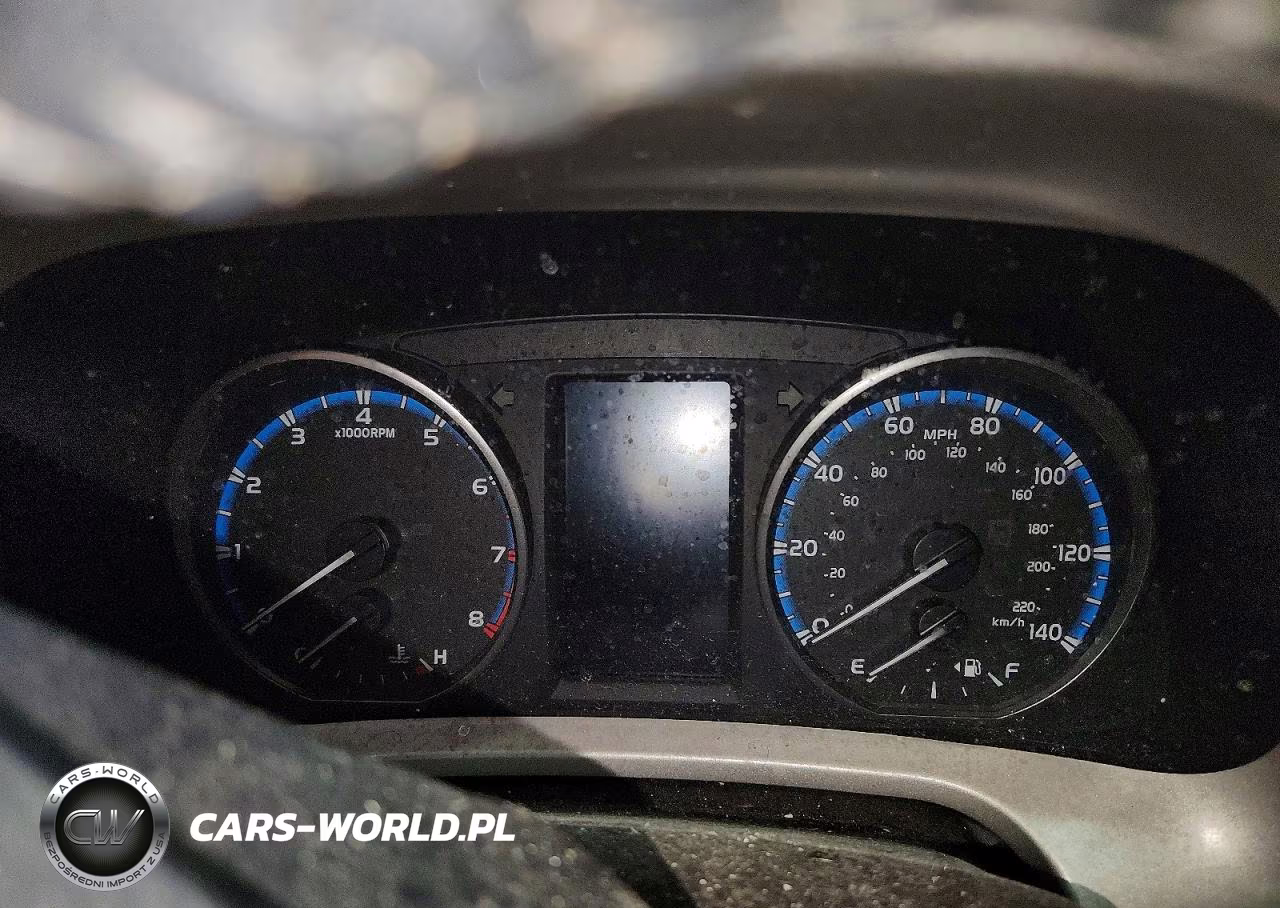 2018 Toyota Rav4 Xle VIN:2T3WFREV2JW474918 - 9