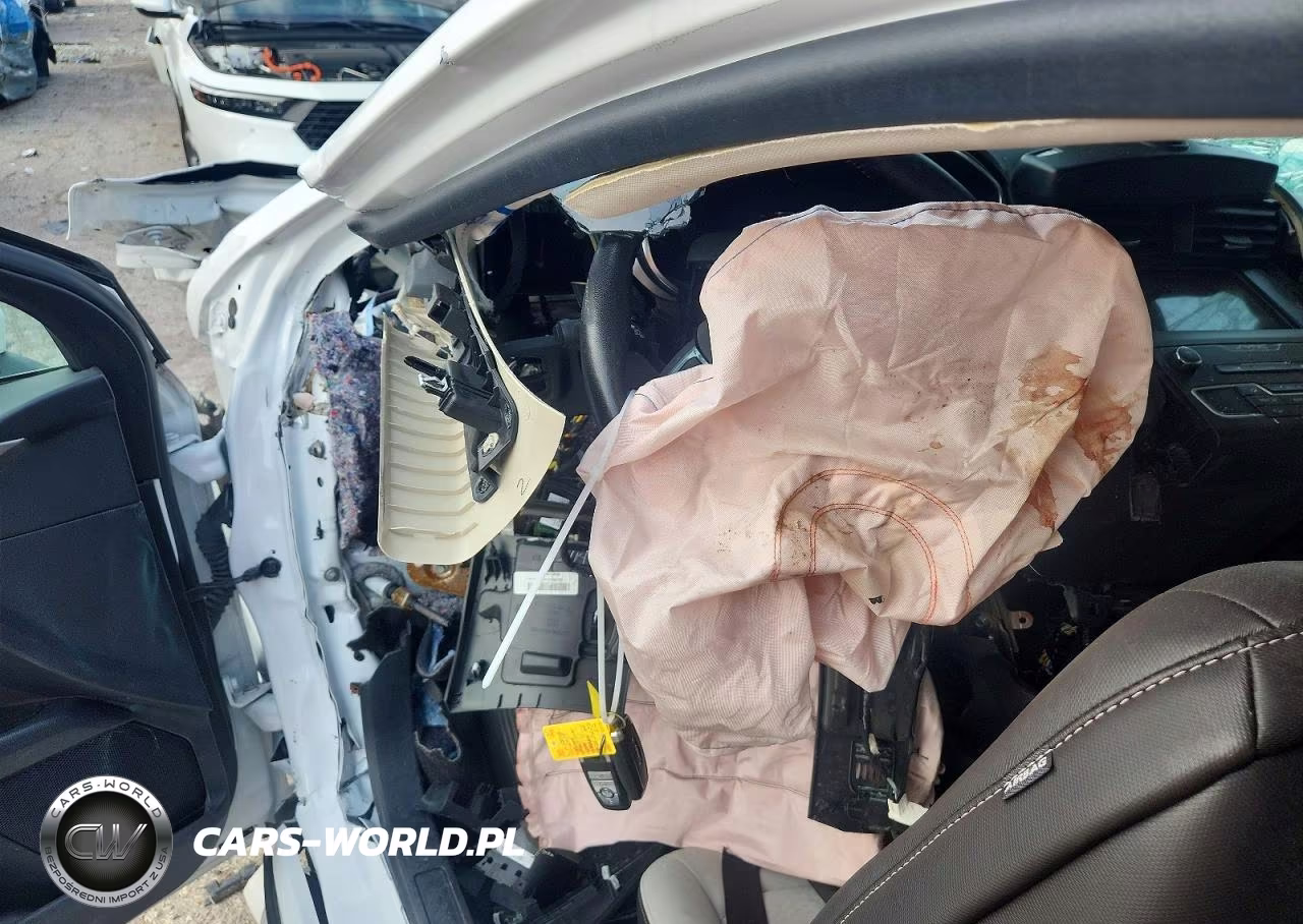 2019 Ford Fusion Se VIN:3FA6P0HD8KR267277 - 9
