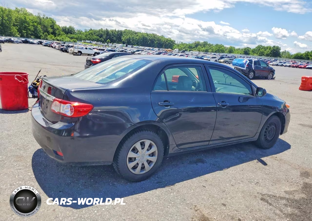 2011 Toyota Corolla Base VIN:JTDBU4EEXB9128561 - 3