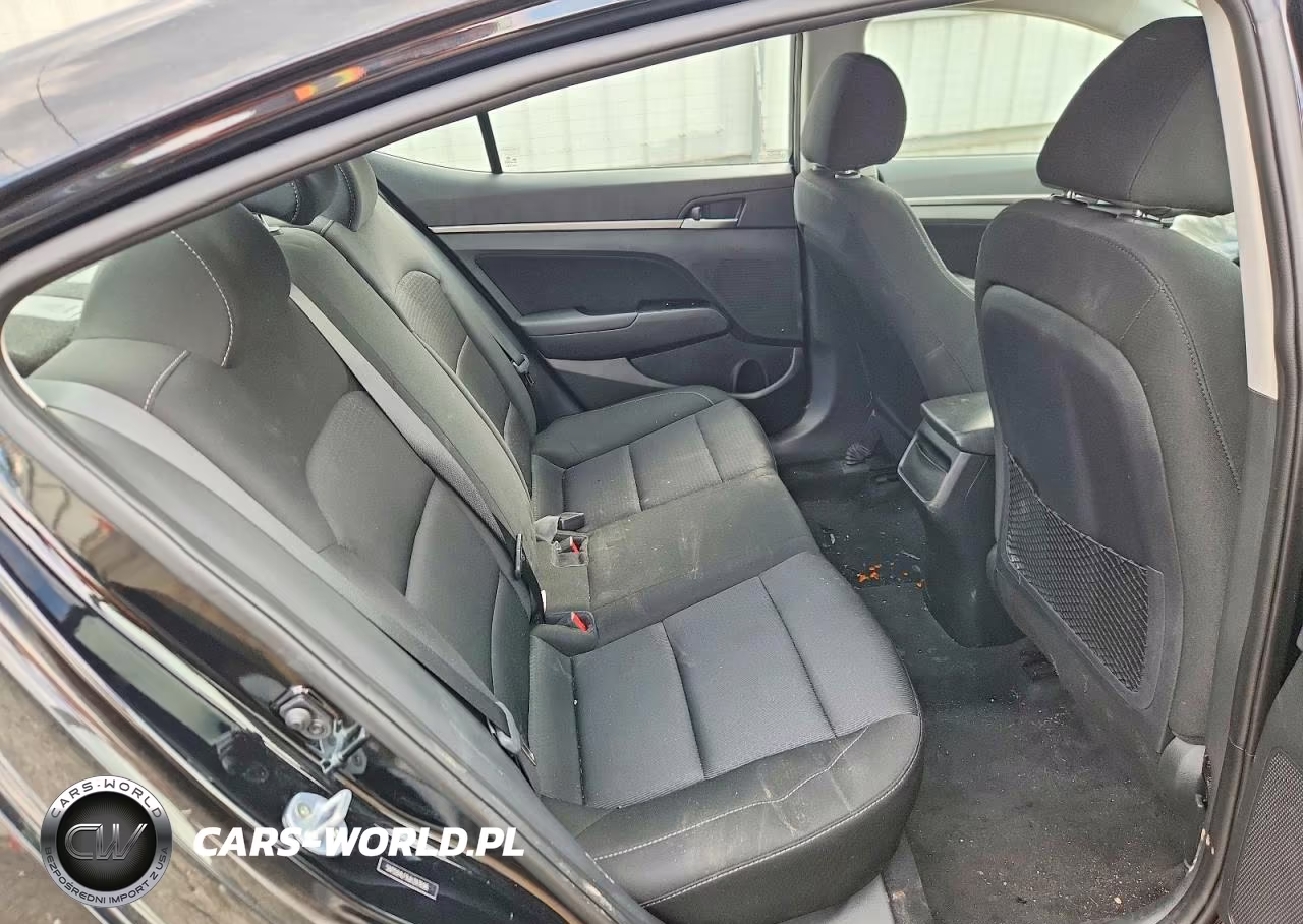 2018 Hyundai Elantra Value Edition VIN:5NPD84LF9JH397696 - 10