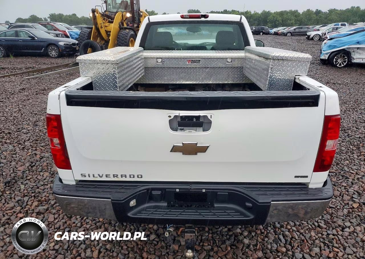2008 Chevrolet Silverado C1500 VIN:1GCEC14X08Z193803 - 10