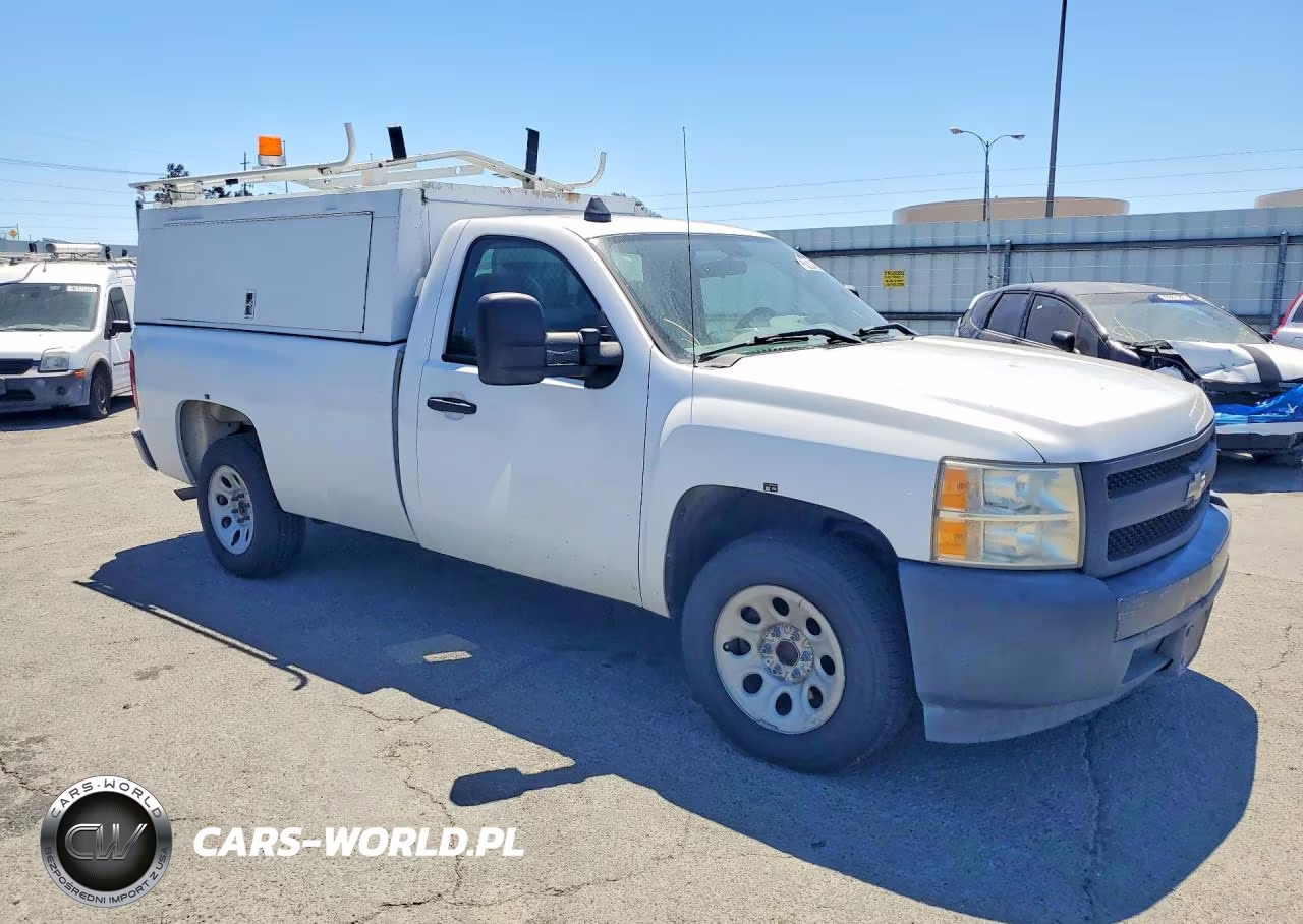 2008 Chevrolet Silverado C1500 VIN:1GCEC14X18Z141936 - 4