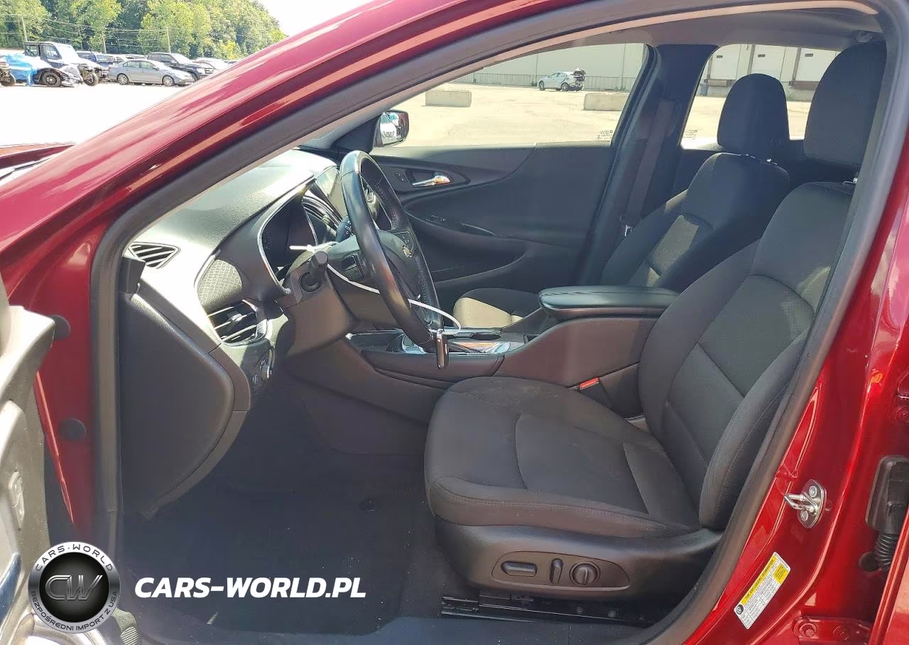 2017 Chevrolet Malibu Lt VIN:1G1ZE5STXHF227694 - 7