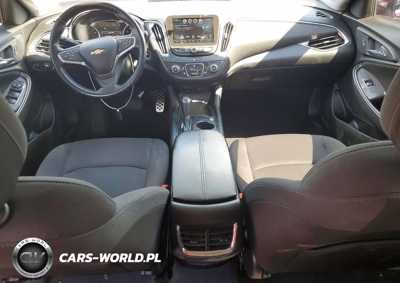 2017 Chevrolet Malibu Lt VIN:1G1ZE5STXHF227694 - 8