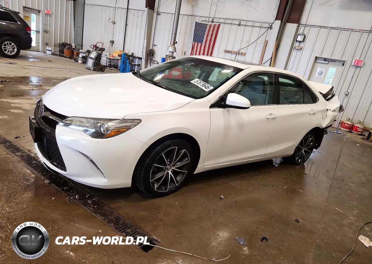 2016 Toyota Camry Xse – zdjęcie 1 z 12