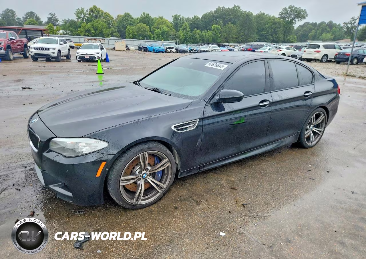 2013 BMW M5