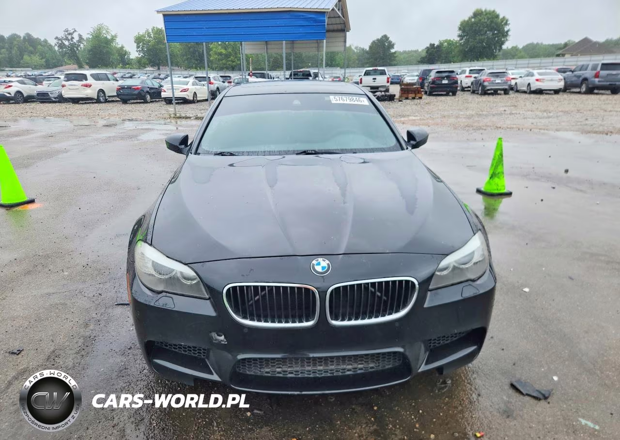 2013 BMW M5 VIN:WBSFV9C56DC773074 - 5