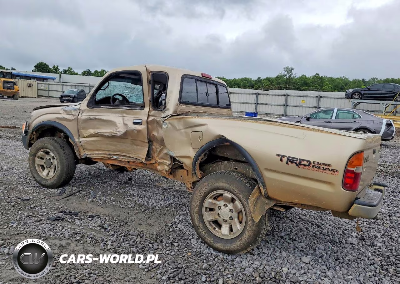2000 Toyota Tacoma Xtracab VIN:4TAWN72N7YZ665686 - 2