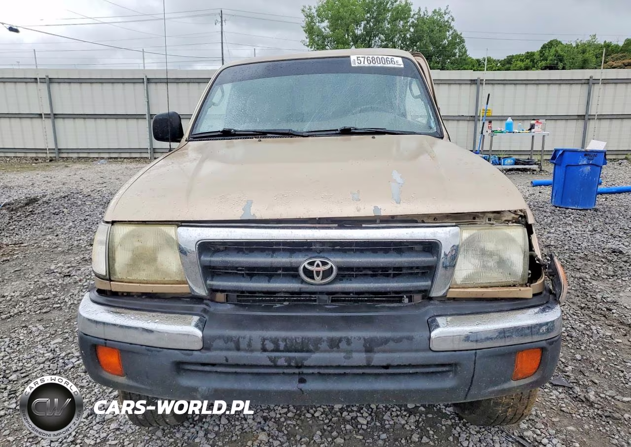 2000 Toyota Tacoma Xtracab VIN:4TAWN72N7YZ665686 - 5