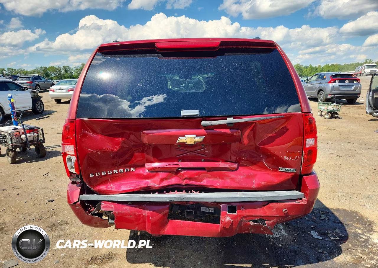2011 Chevrolet 1500 Classic VIN:1GNSKJE32BR130573 - 6