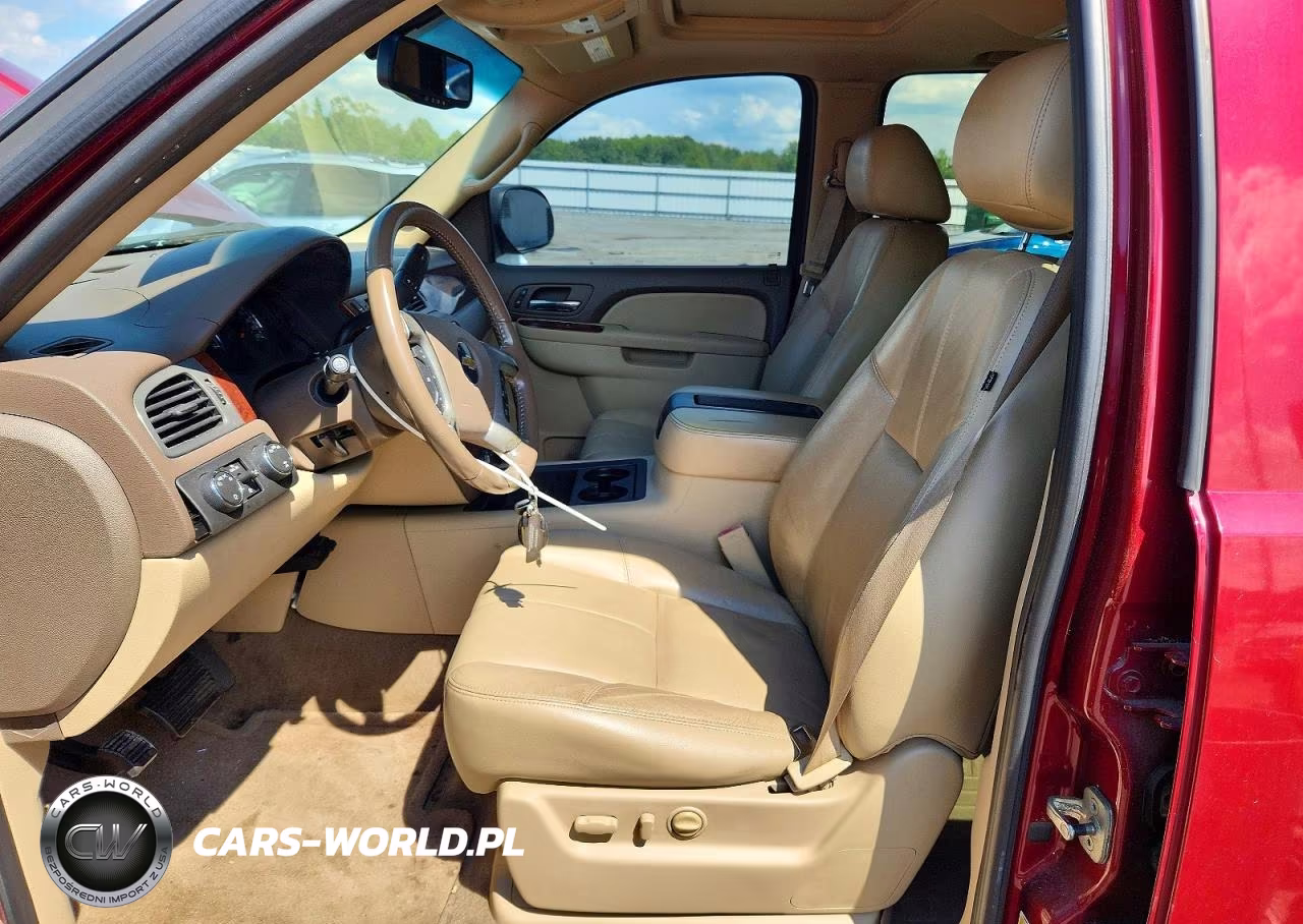 2011 Chevrolet 1500 Classic VIN:1GNSKJE32BR130573 - 7