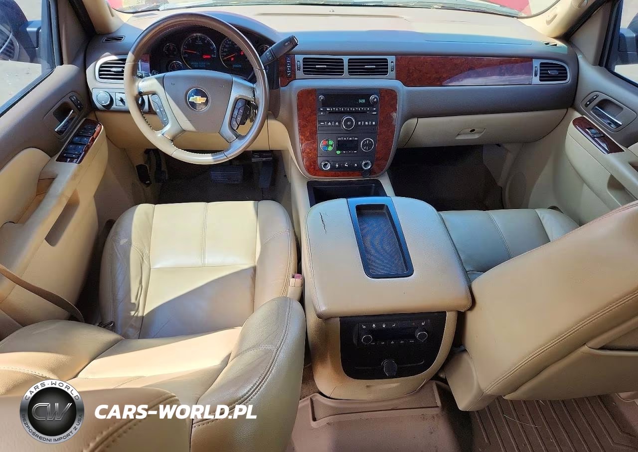 2011 Chevrolet 1500 Classic VIN:1GNSKJE32BR130573 - 8