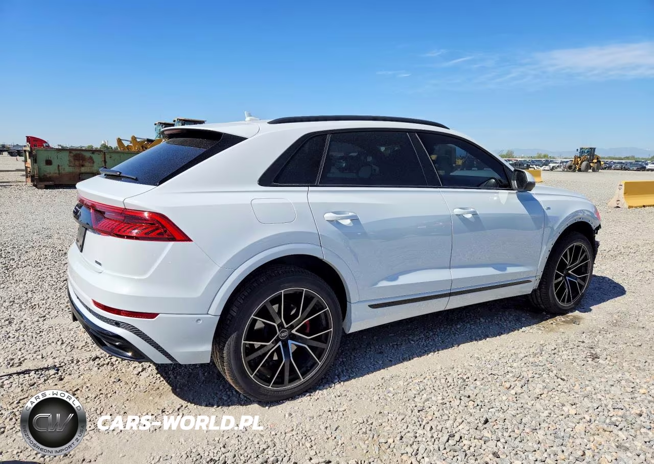 2021 Audi Q8 Premium Plus S-Line VIN:WA1EVAF10MD029102 - 3
