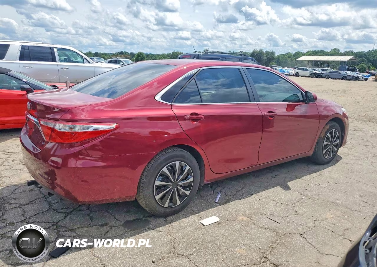 2016 Toyota Camrey VIN:4T1BF1FK1GU547007 - 3