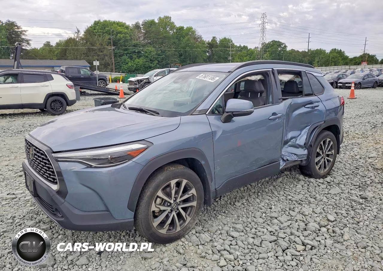 2023 Toyota Corolla Cross Xle – zdjęcie 1 z 13