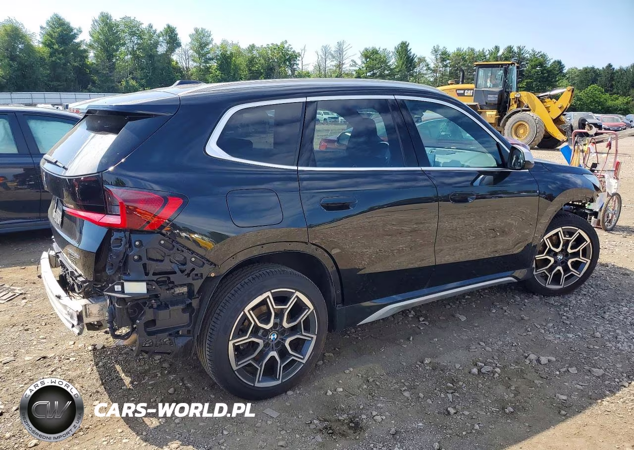 2024 BMW X1 xDrive28I VIN:WBX73EF0XR5Z28783 - 3