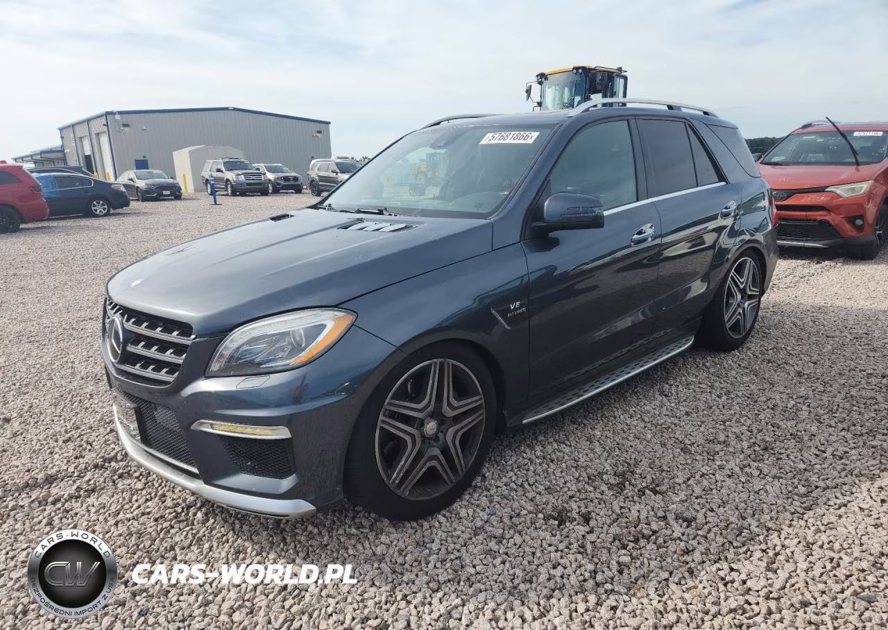 2013 Mercedes-Benz Ml 63 Amg – zdjęcie 1 z 13