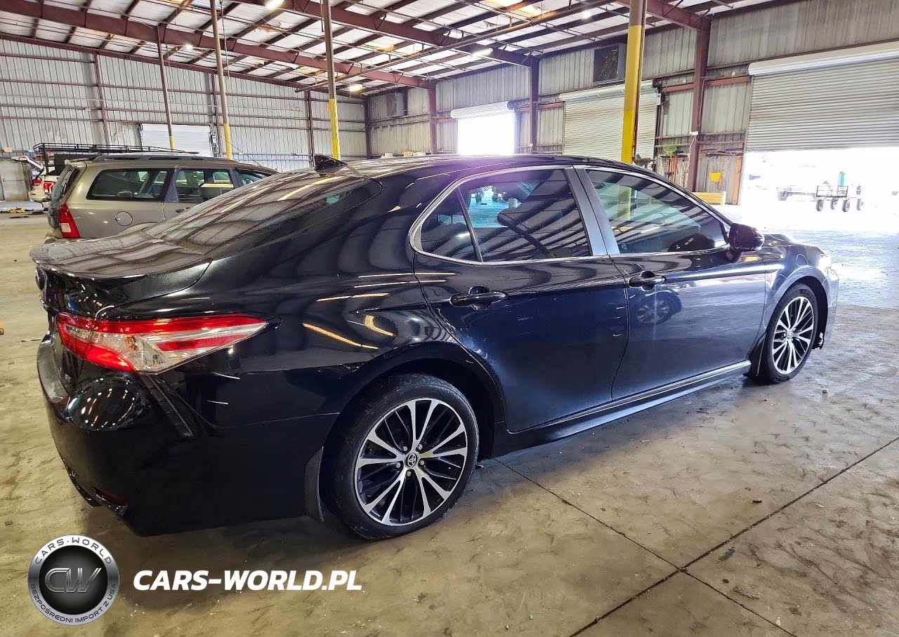 2020 Toyota Camry Se VIN:4T1M11AKXLU987445 - 3