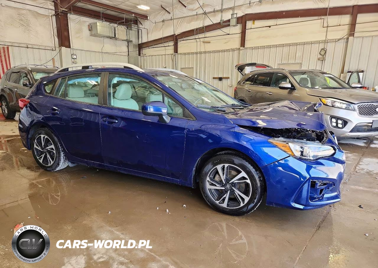 2018 Subaru Impreza Premium VIN:4S3GTAB60J3718855 - 4