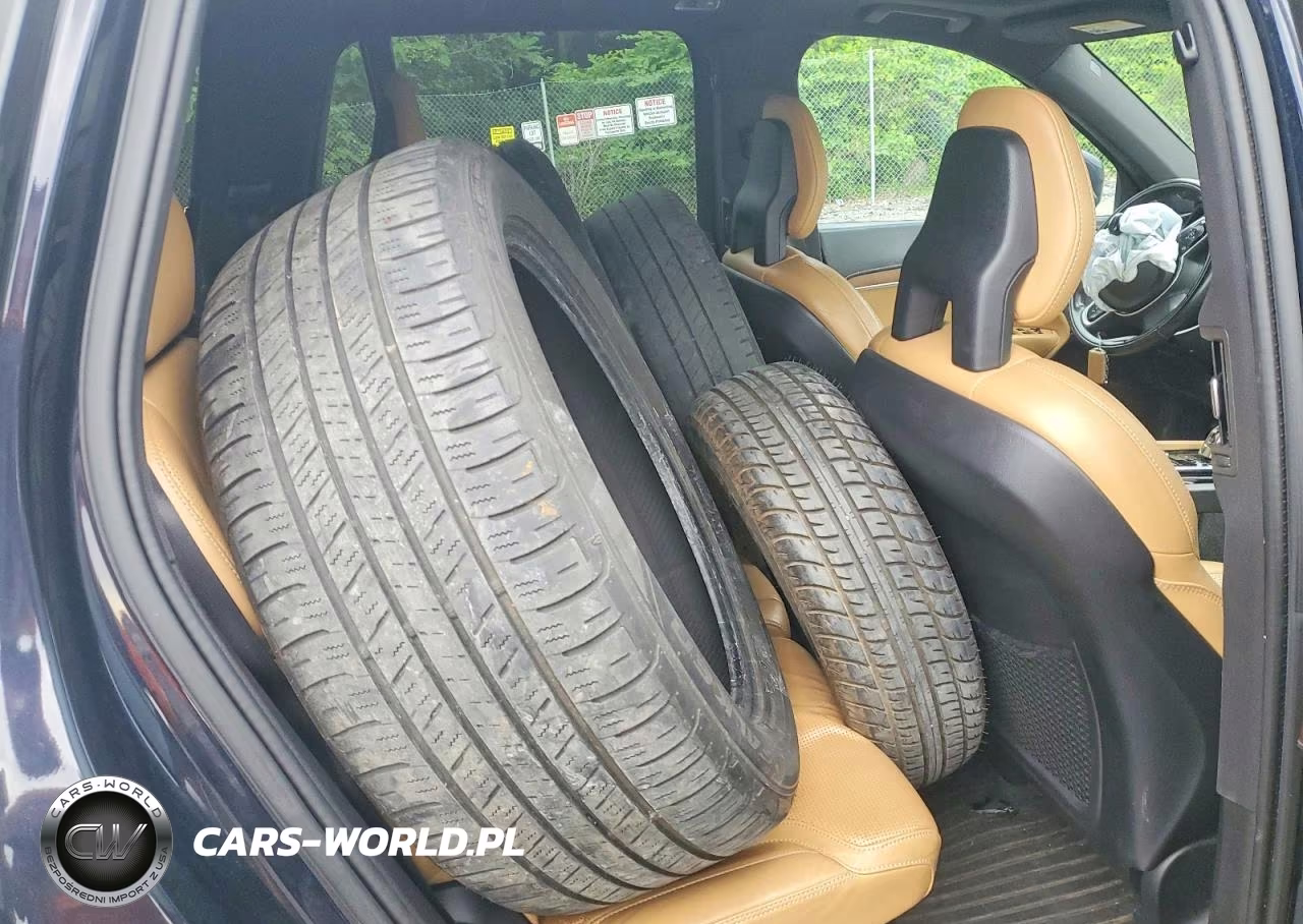 2017 Volvo Xc90 T8 VIN:YV4BC0PL8H1109034 - 11