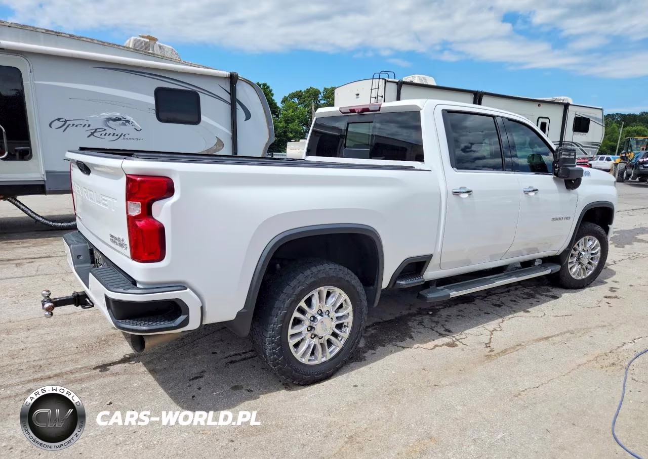 2020 Chevrolet Silverado K2500 High Country VIN:1GC4YREY7LF100899 - 3