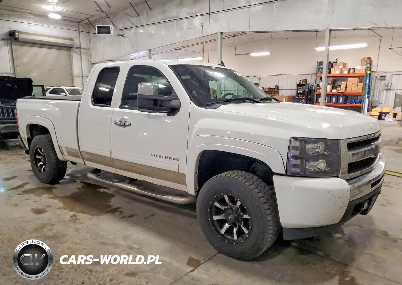 2010 Chevrolet Silverado K1500 Lt VIN:1GCSKSE30AZ226019 - 4