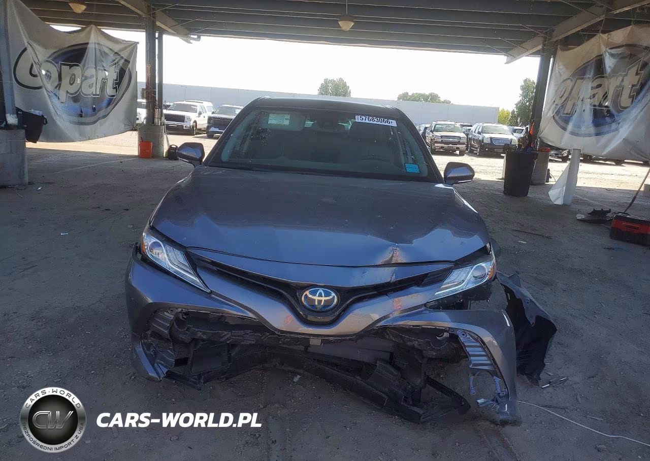 2020 Toyota Camry Xle VIN:4T1F31AK3LU525814 - 5