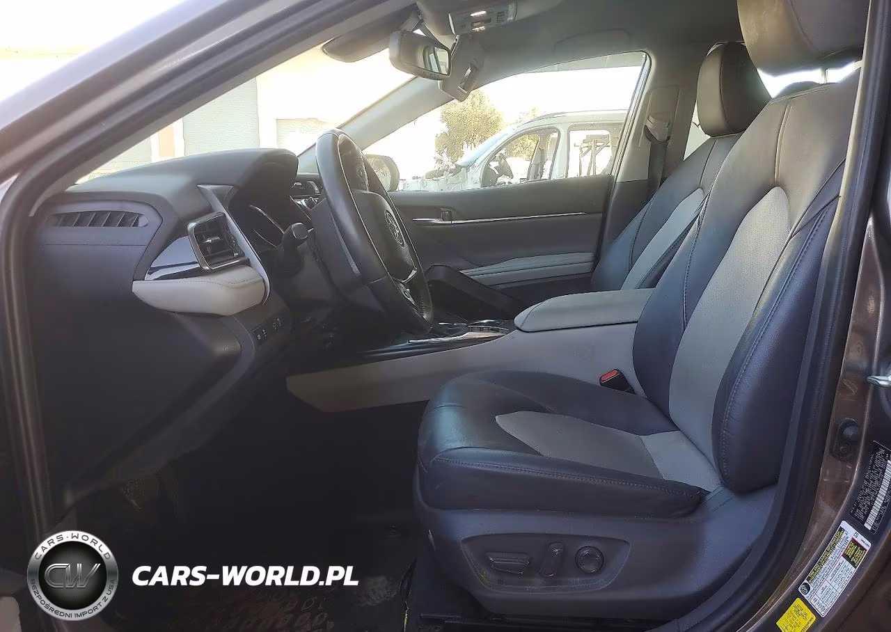 2020 Toyota Camry Xle VIN:4T1F31AK3LU525814 - 7