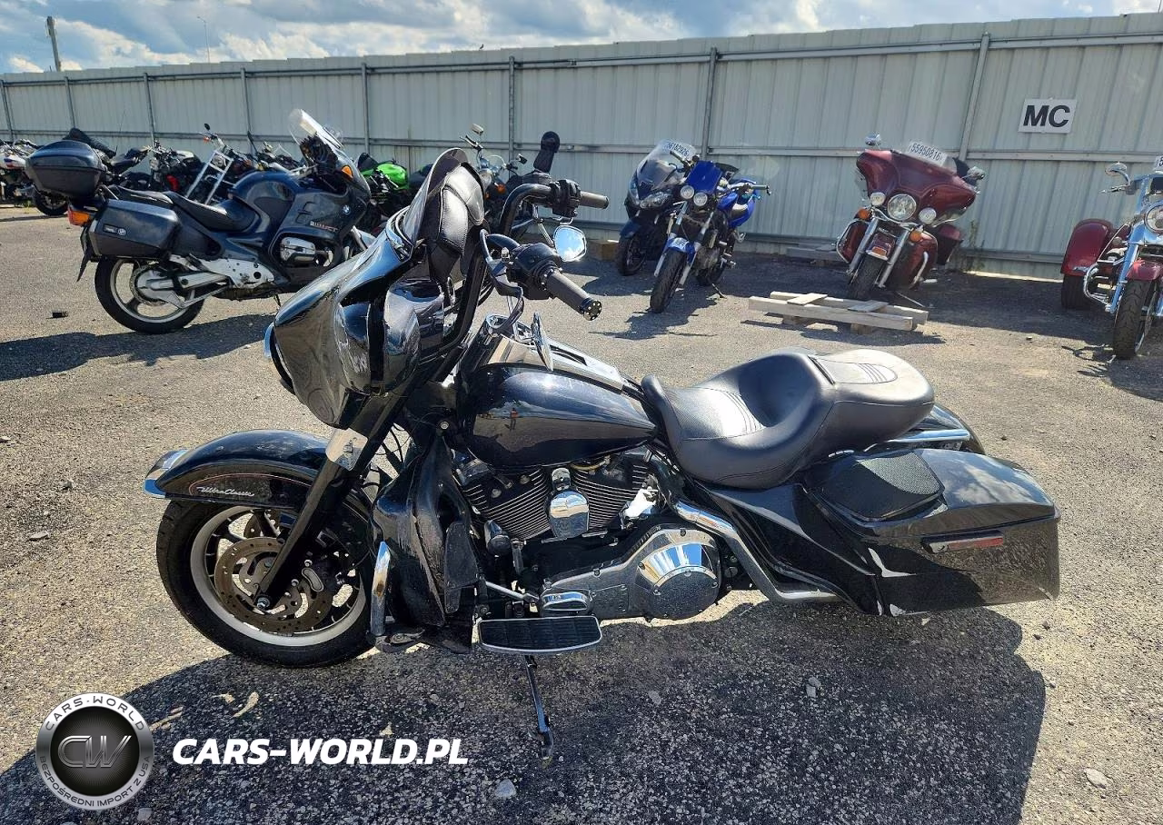 2002 Harley-Davidson Flhtcui VIN:1HD1FCW152Y631446 - 3
