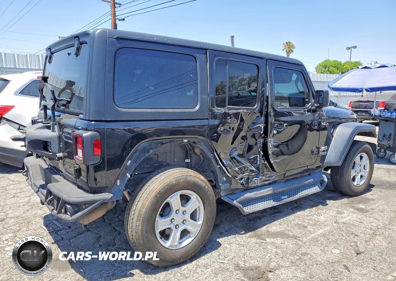 2020 Jeep Wrangler Unlimited Sport VIN:1C4HJXDNXLW198165 - 3