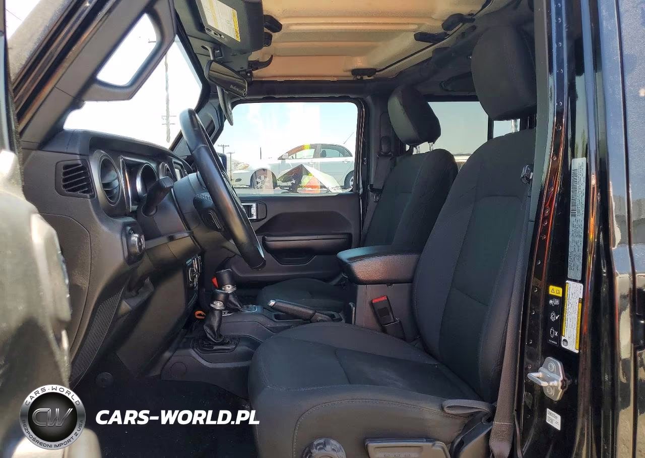 2020 Jeep Wrangler Unlimited Sport VIN:1C4HJXDNXLW198165 - 7